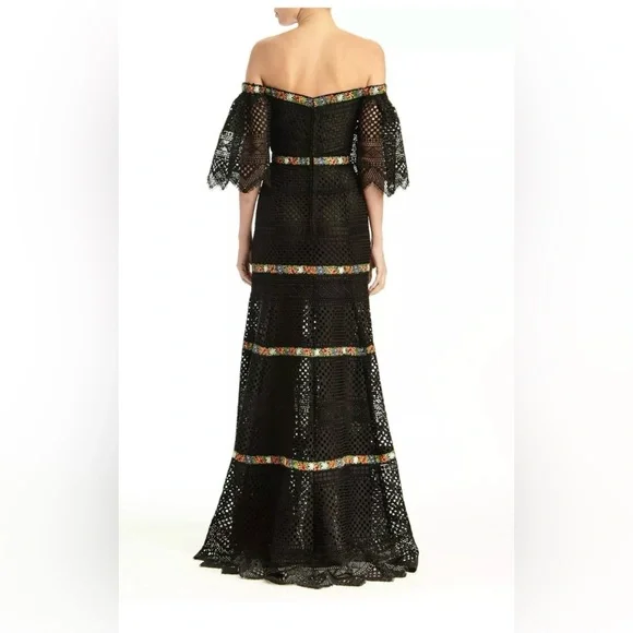 NEW Carolina Herrera Off-the-shoulder Lace Gown Black Carolina Herrera Gown - Picture 4 of 9